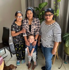 Four generations of one family gather at the grandmother's home thanks