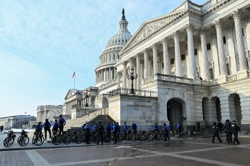 Exterior of US capitol building
